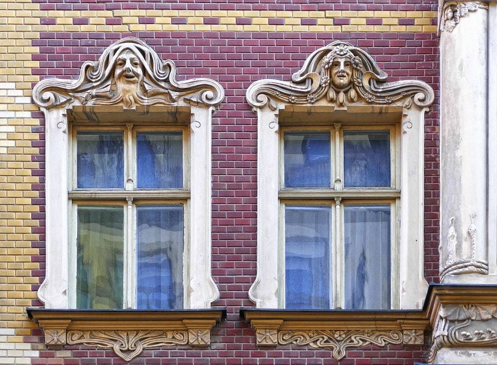 Conseils essentiels pour une pose de porte-fenêtre efficace et durable